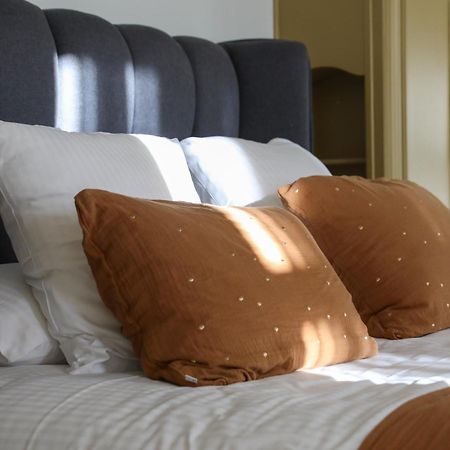 Hotel Sequoias Golf & Ressort Ruy-Montceau Exterior foto