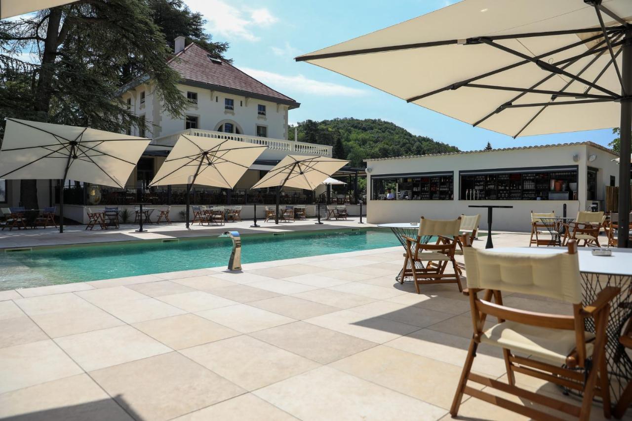 Hotel Sequoias Golf & Ressort Ruy-Montceau Exterior foto