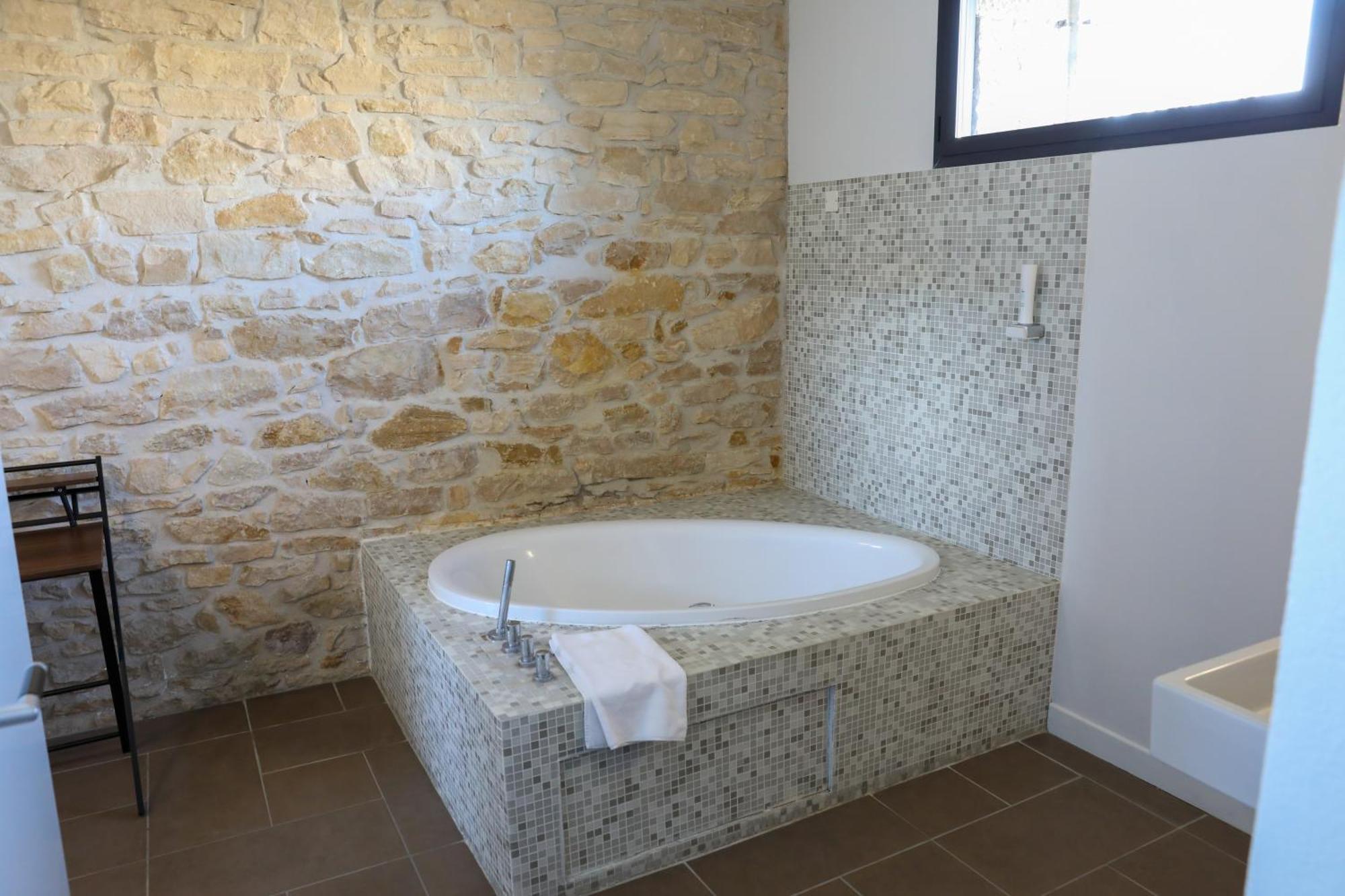Hotel Sequoias Golf & Ressort Ruy-Montceau Exterior foto