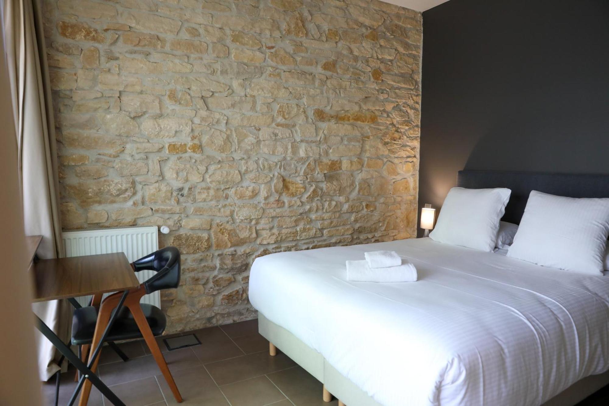 Hotel Sequoias Golf & Ressort Ruy-Montceau Exterior foto